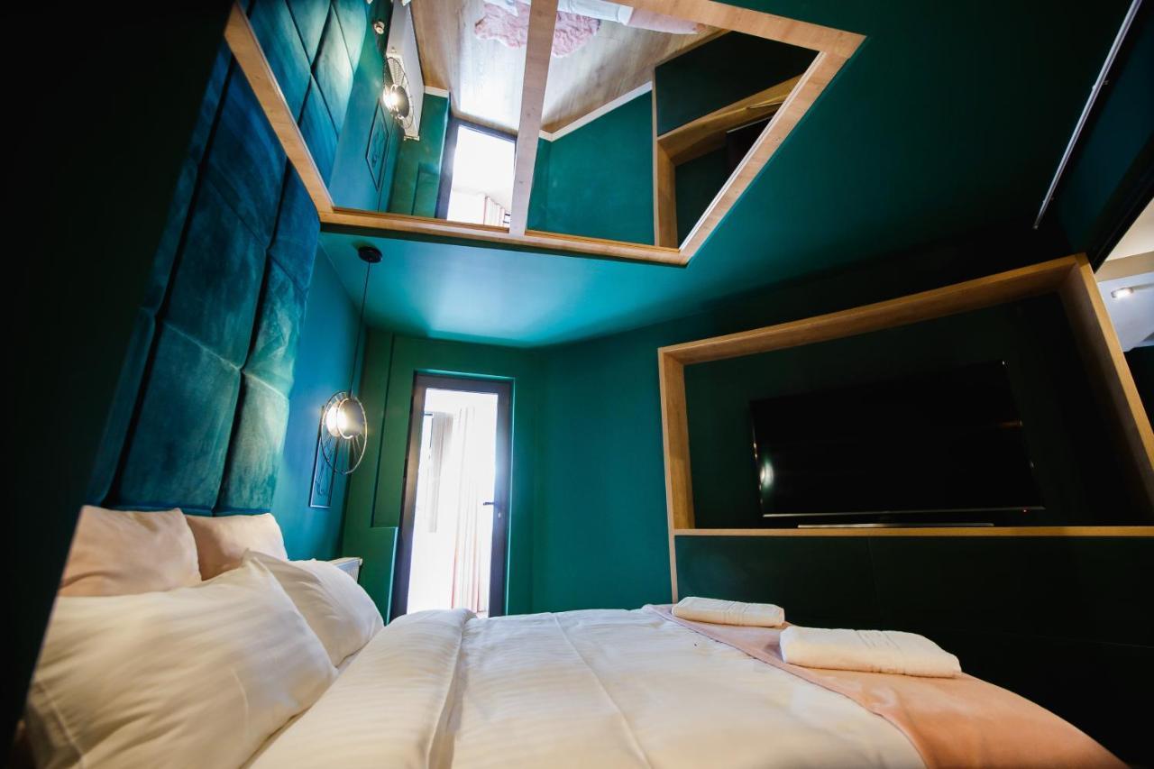 Green Velvet City Retreat Oradea Exterior foto